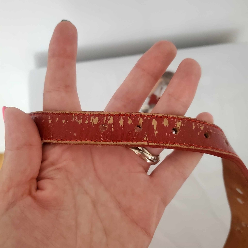 Red Leather Belt with Metalic Animals - Picture 4 of 9